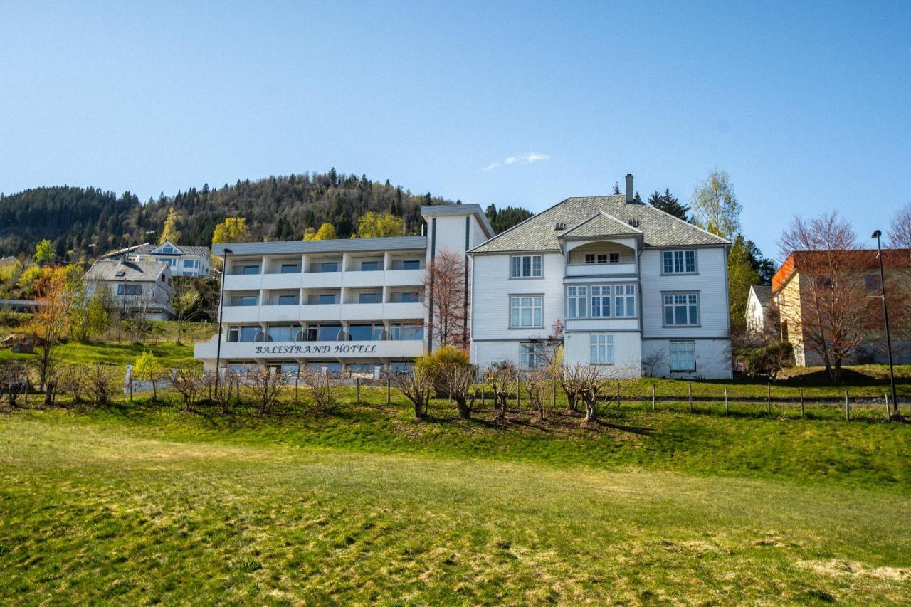Balestrand Hotel Exterior photo